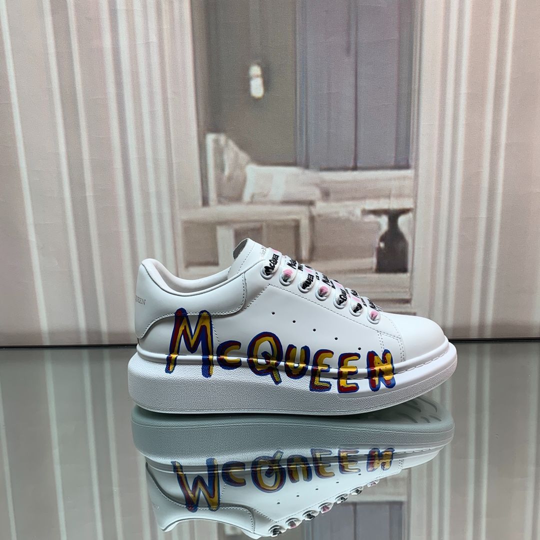 Alexander McQueen アレキサンダーマックイーン スニーカー ホワイト