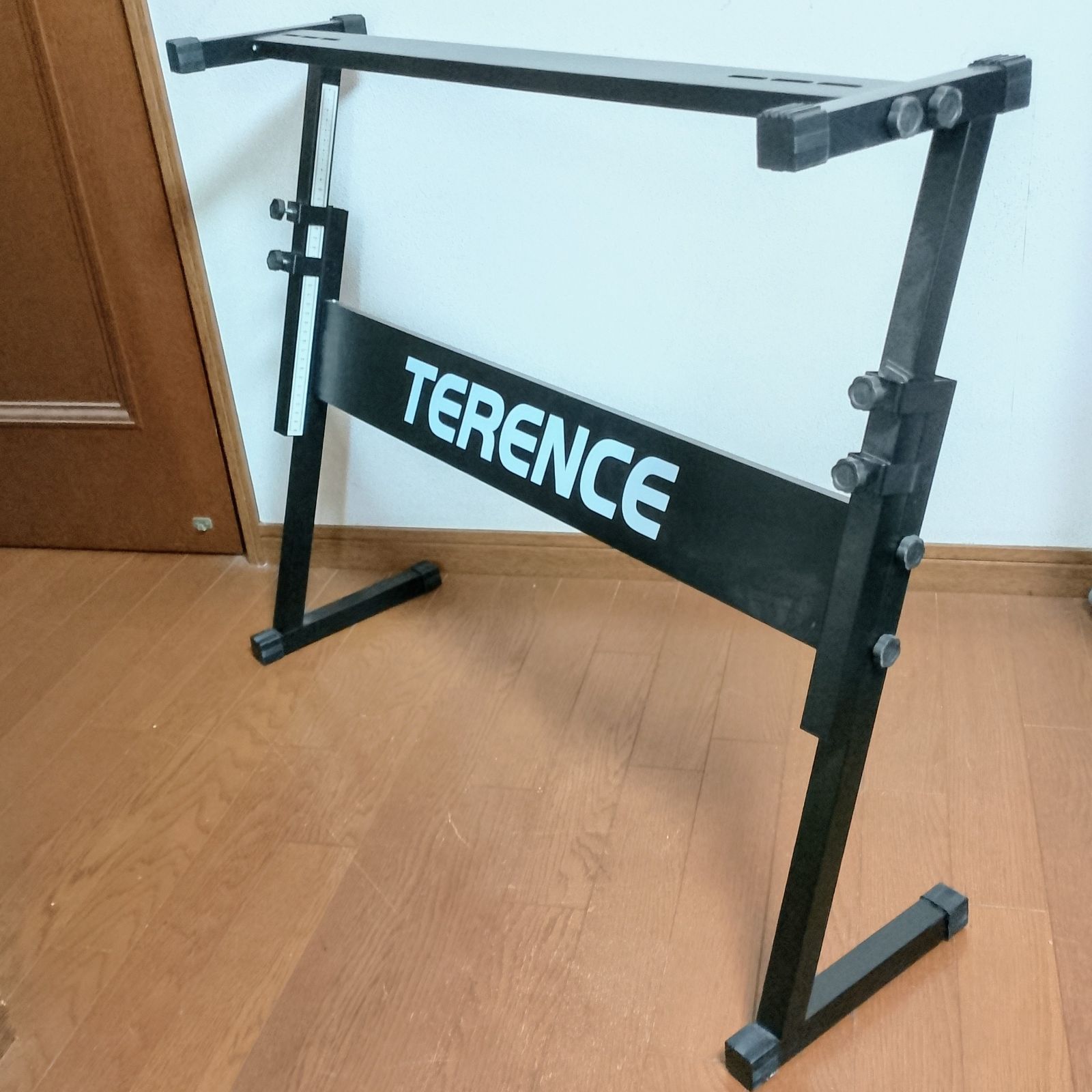 TERENCE TS-01 MIDI対応 電子キーボード 61鍵盤 スタンド付き - メルカリ