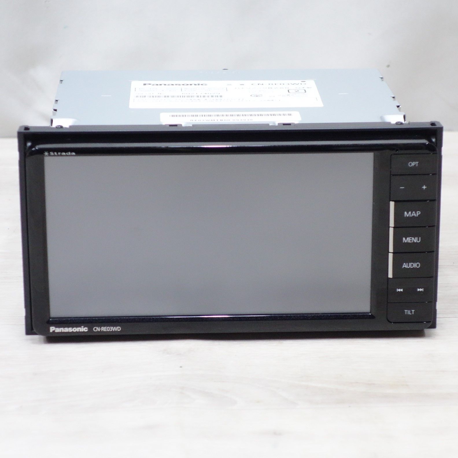 送料無料] ◇パナソニック ストラーダ SD カーナビ ステーション 7型