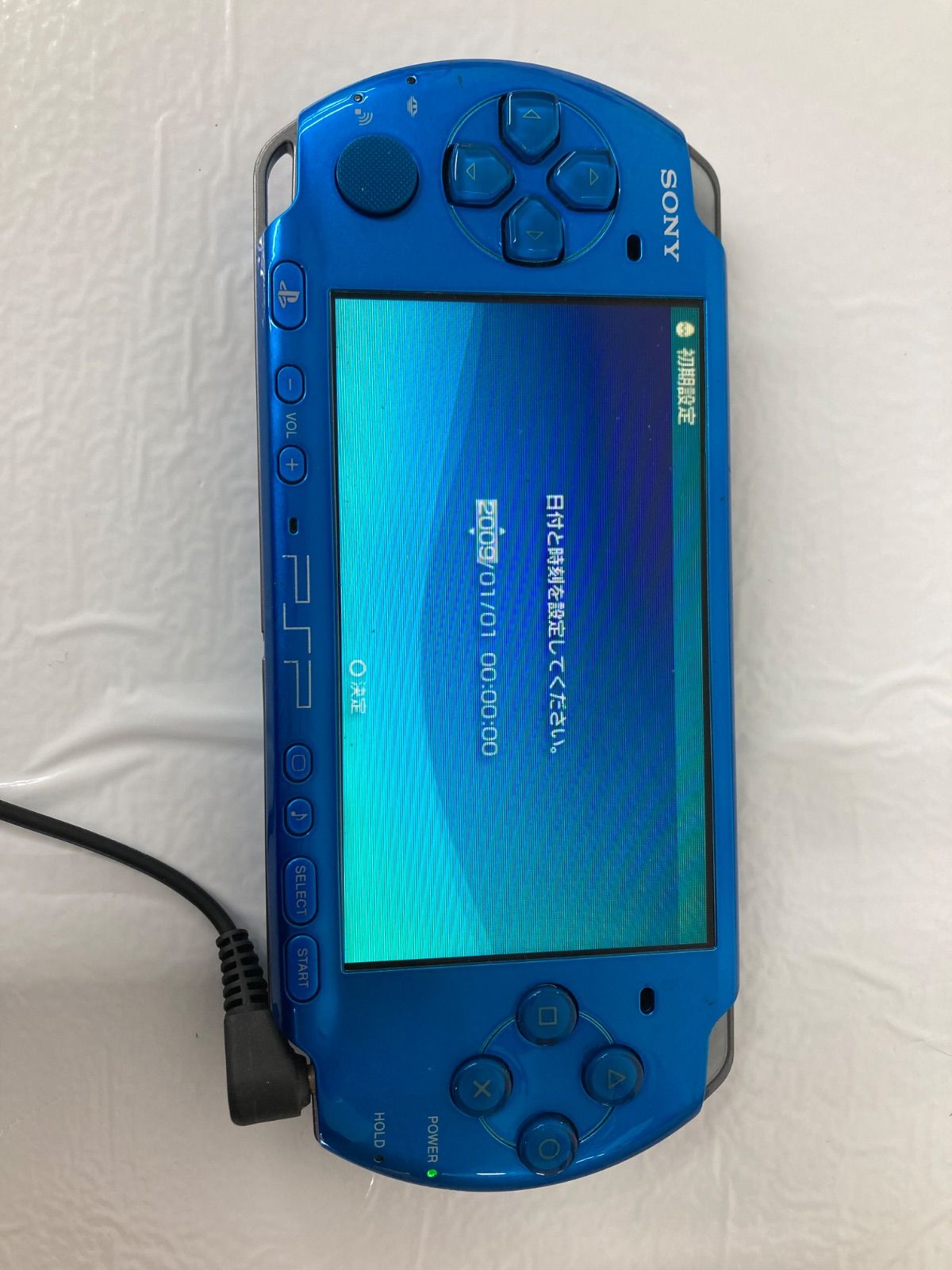 ３ 通電 済み 動作未 PSP 3000 青色 ブルー 軽量 薄型 ゲーム機本体 1