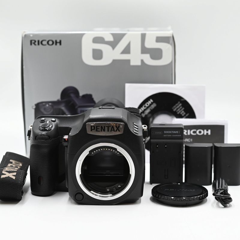 PENTAX - 僅か9977ショット ペンタックス 645Z ボディ PENTAX - 僅か9977ショット ペンタックス 645Z ボディの通販 by