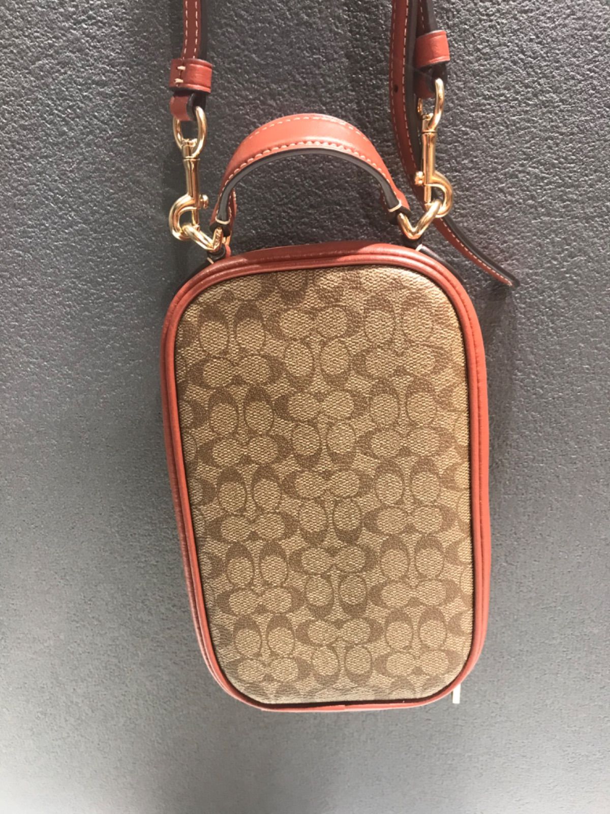 コーチ⭐️ショルダー 2404033 コーチ COACH ショルダーバッグ スマホ 斜め掛け 保存袋