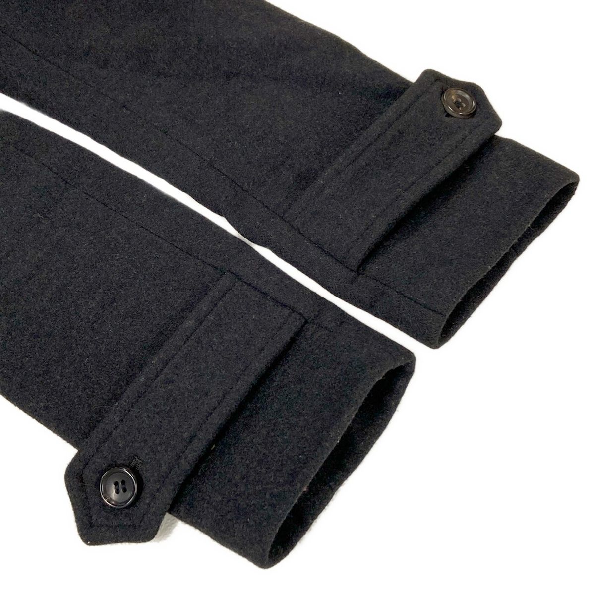 - ダークグレー