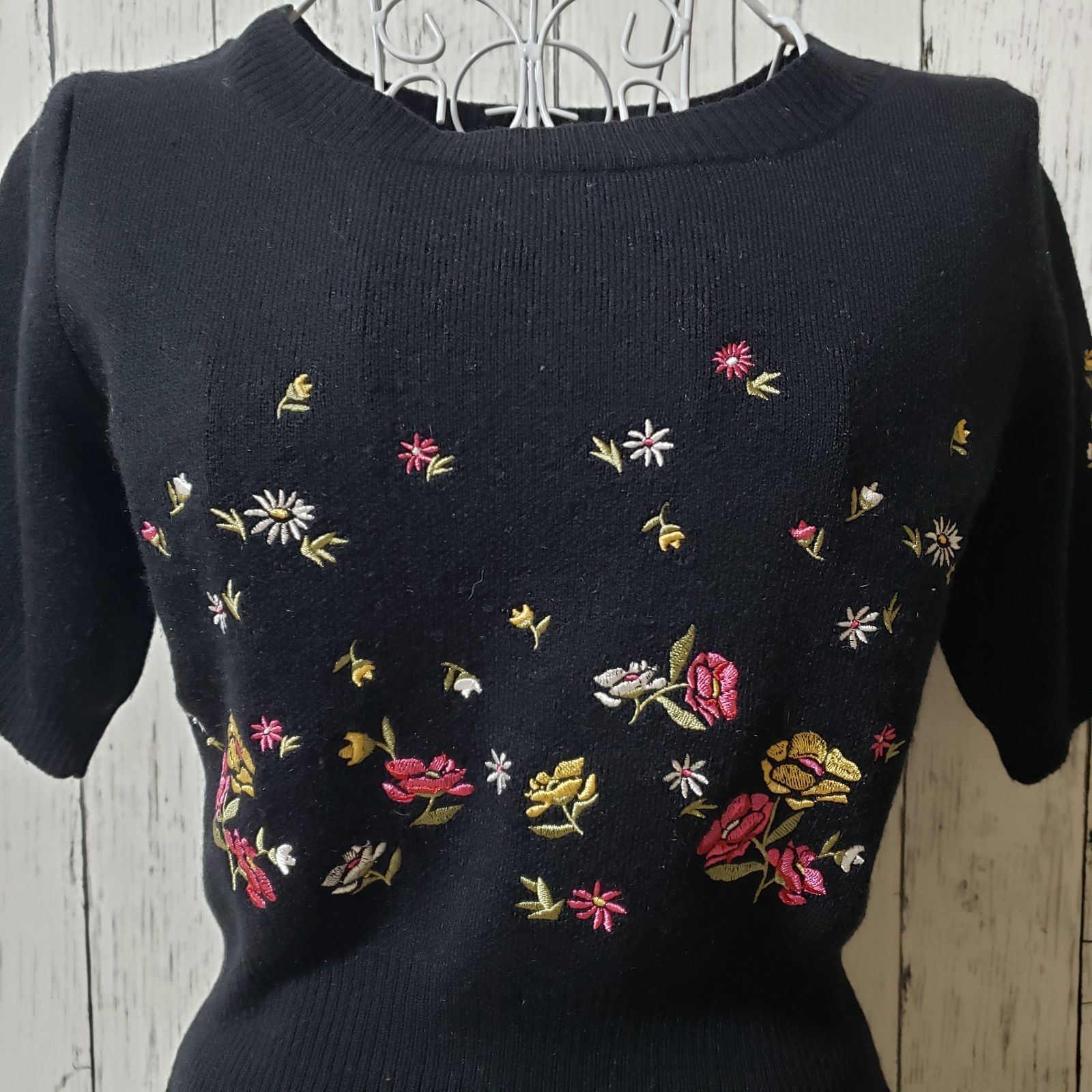 CECIL McBEE セシルマクビー 花柄 刺繍ニット セットアップ M