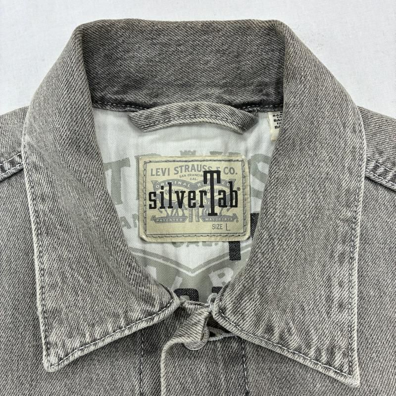 Levi's リーバイス ジャケット、上着 ジャンパー、ブルゾン