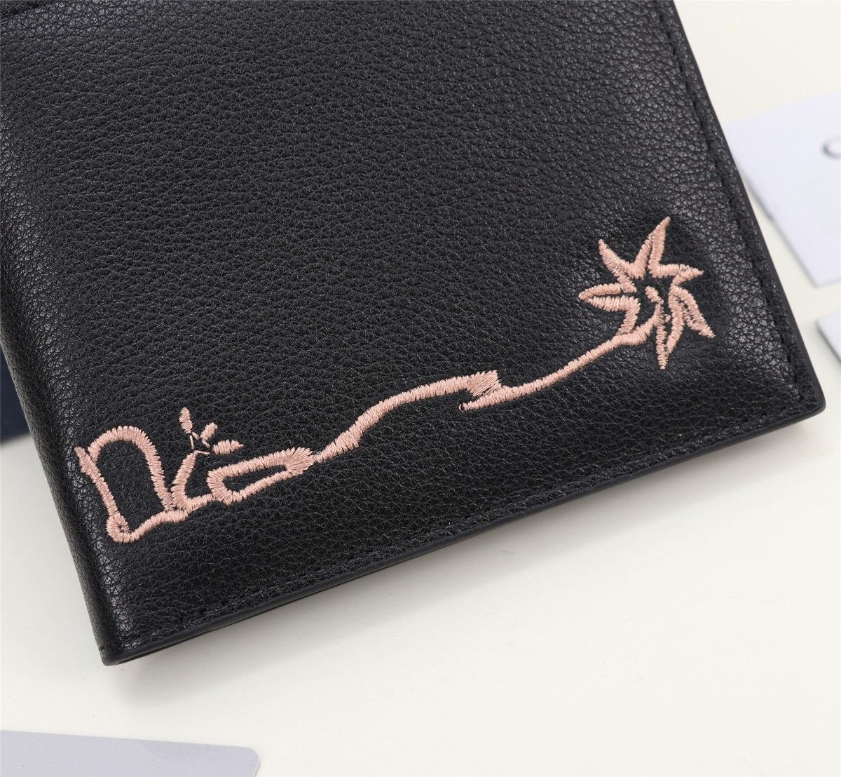 Dior cactus jack コンパクトウォレット　トラビススコット　黒 Dior x Cactus Jack Wallet Black | eBay