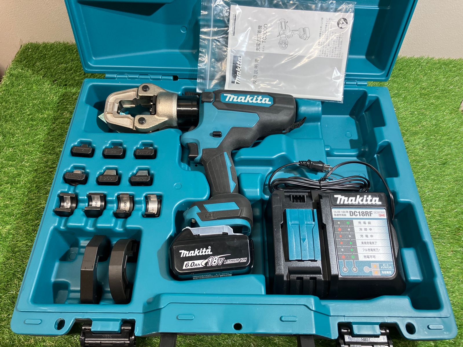 未使用品】☆マキタ(makita) コードレス圧着機 TC300DRG☆アクトツール