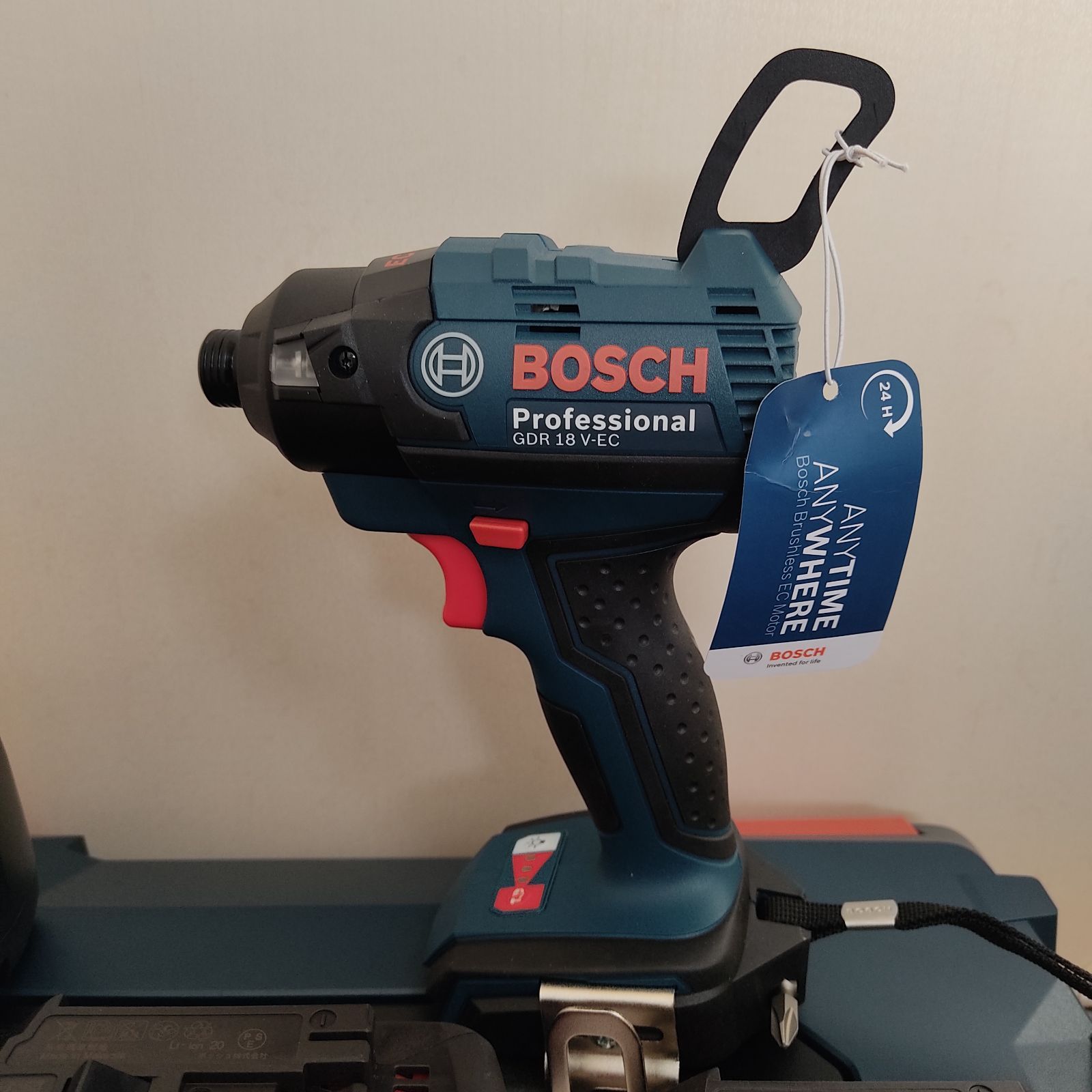 ボッシュ インパクトドライバー GDR 18V-EC BOSCH 18V - 工具/メンテナンス