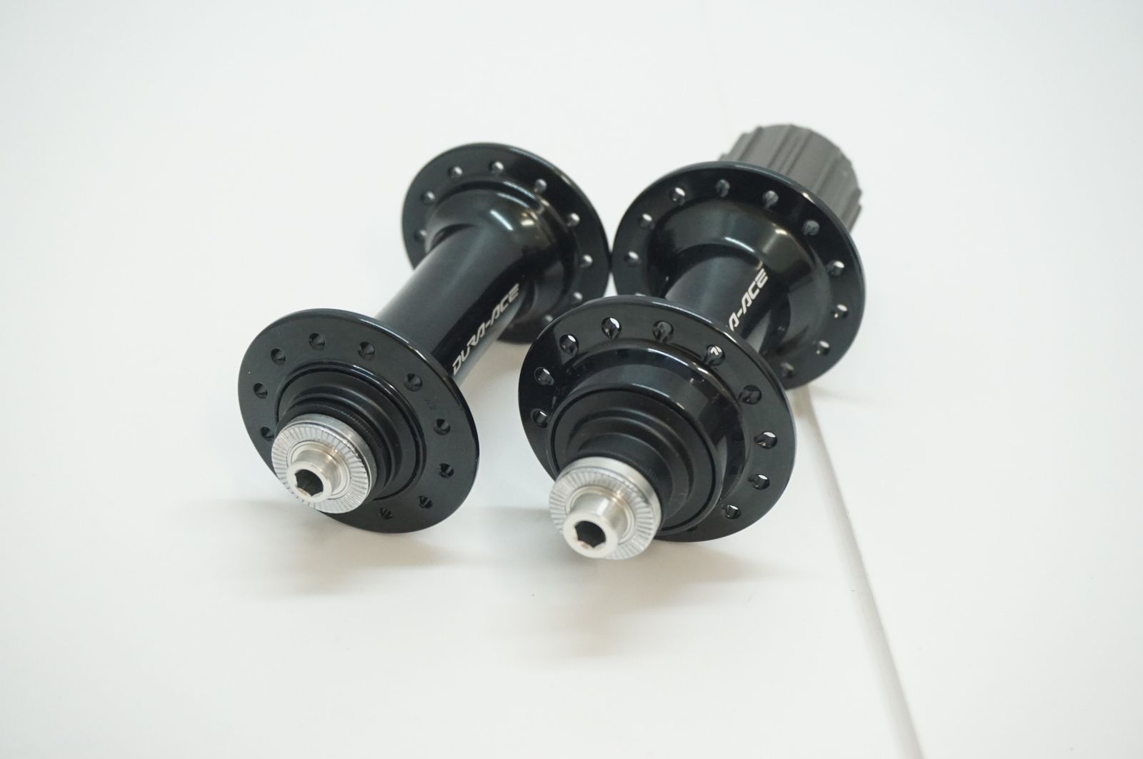 SHIMANO DURA-ACE FH-9000 ハブ Amazon.com : Shimano Dura-Ace FH-9000 Rear Hub Quick Release