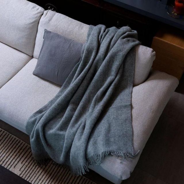 KLIPPAN クリッパン | ウールスロー ゴットランド GOTLAND グレー | ブランケット ひざ掛け 北欧 天然素材 シンプル インテリア