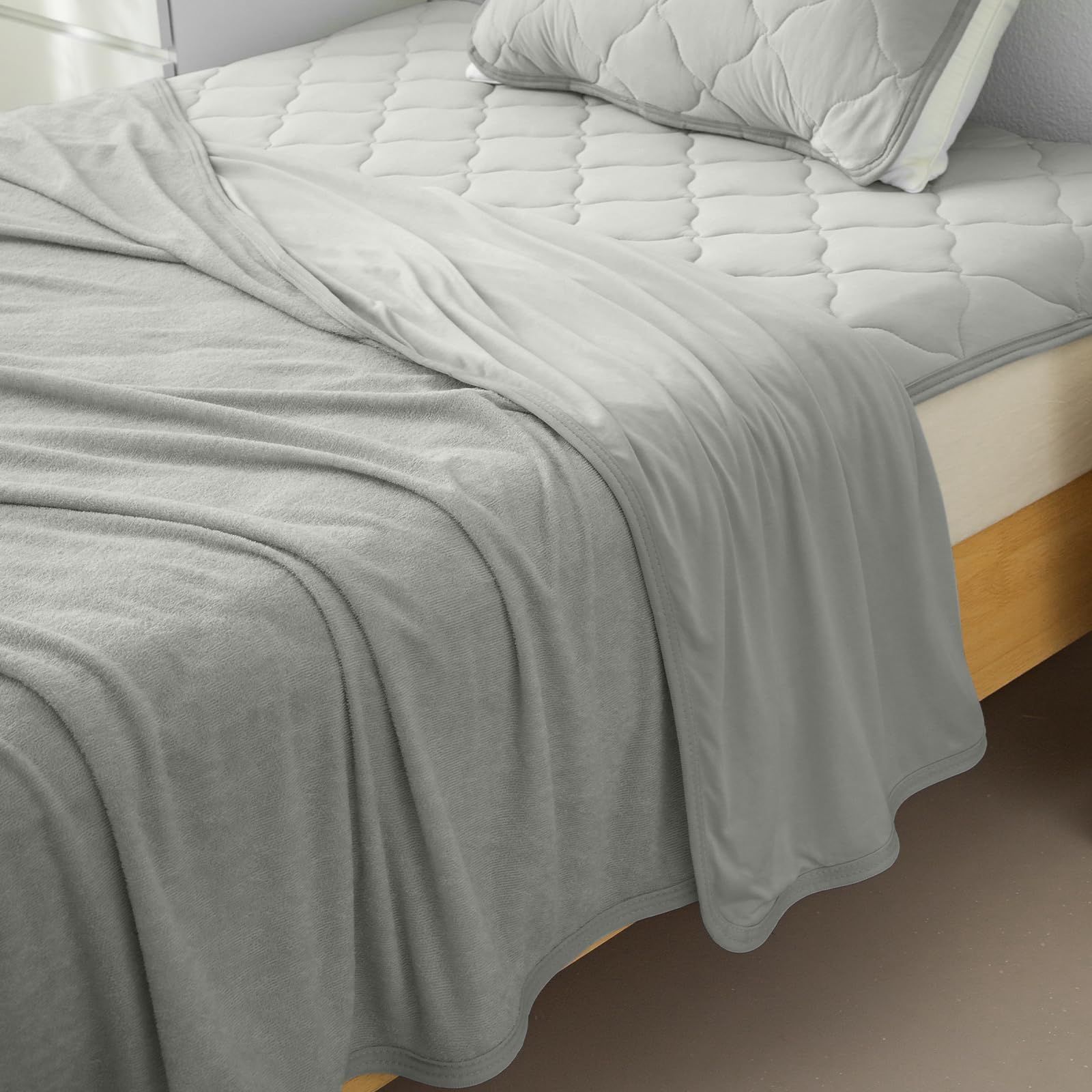 【数量限定】接触冷感 柔らかい肌触り サラサラ リバーシブル 涼しい キルトケット セミダブル 両面冷感 タオル地 ダブル 抗菌防臭 吸水速乾 シングル 洗える （ タオルケット夏用 グレー 