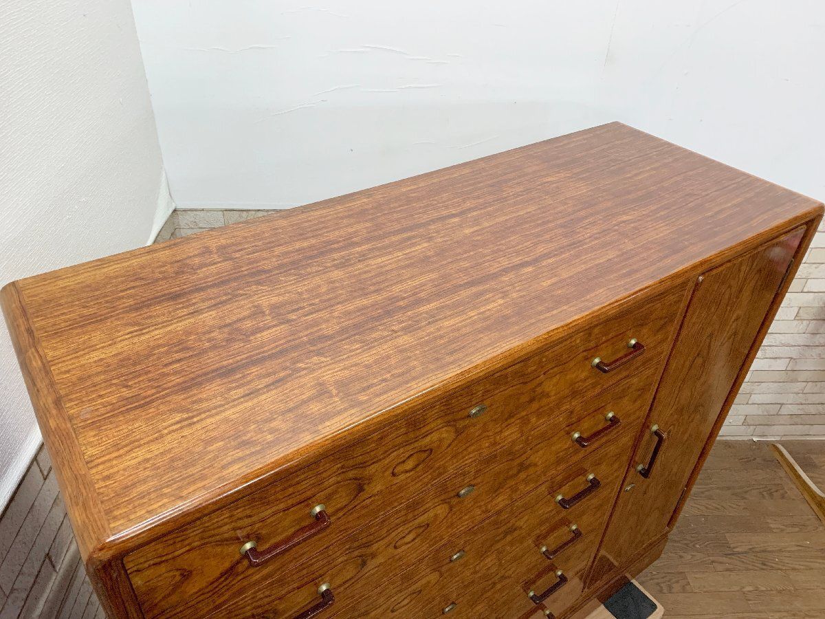 レトロな木製箪笥 7段 家具 タンス チェスト 小物入れ 洋服タンス 京町