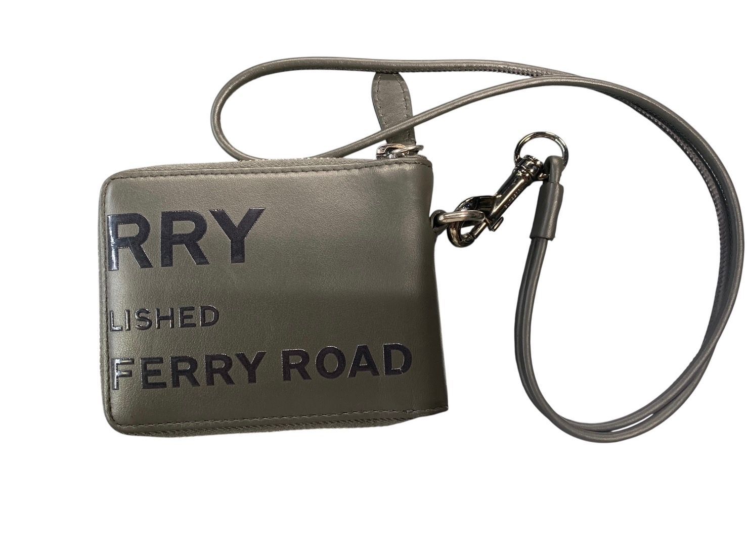 BURBERRY】ホースフェリープリント レザー ジップカードケース