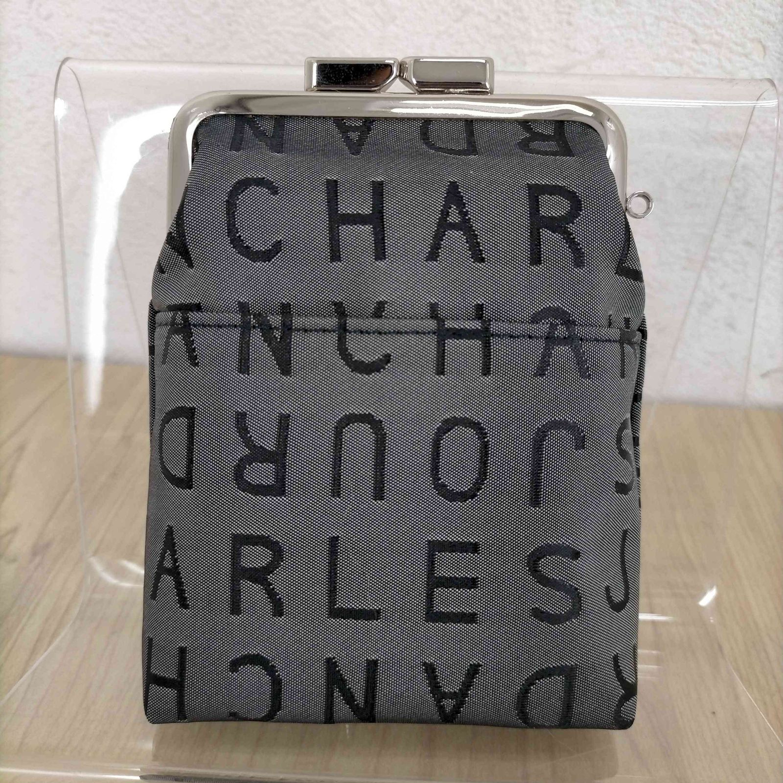 CHARLES JOURDAN シャルルジョルダン ケース がま口 黒 中古・古着通販】CHARLES JOURDAN (シャルルジョルダン) がま口