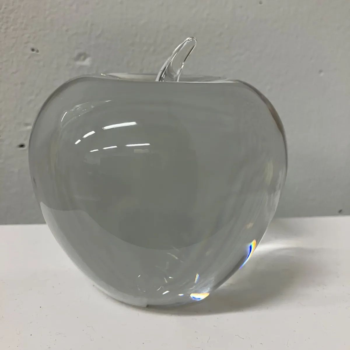 げしました Tiffany クリスタル アップル ペーパーウェイト