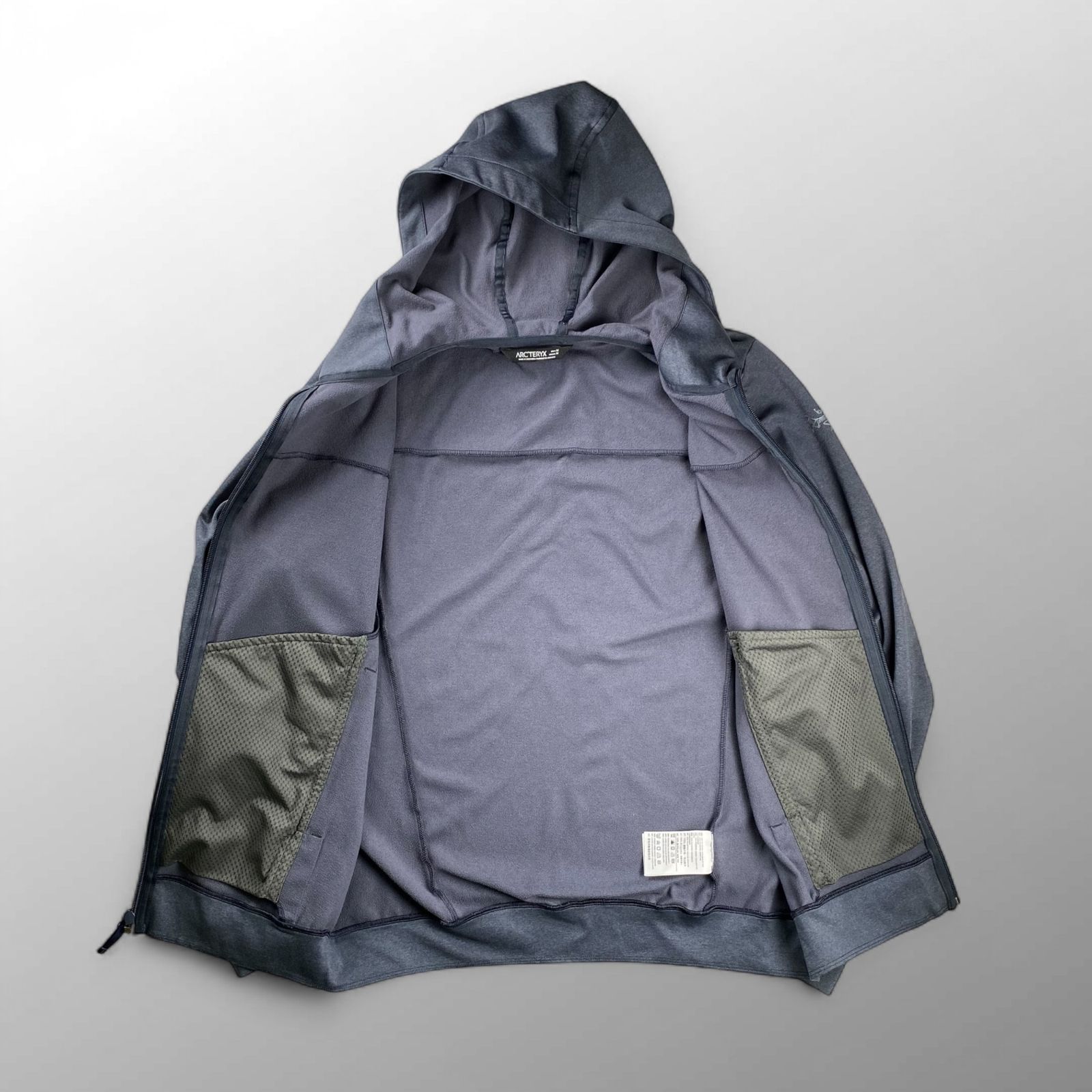 ARC'TERYX Slocan Hoody スロカン フーディ ネイビー M 極美品】 ARC'TERYX アークテリクス / Slocan コレクション Hoody