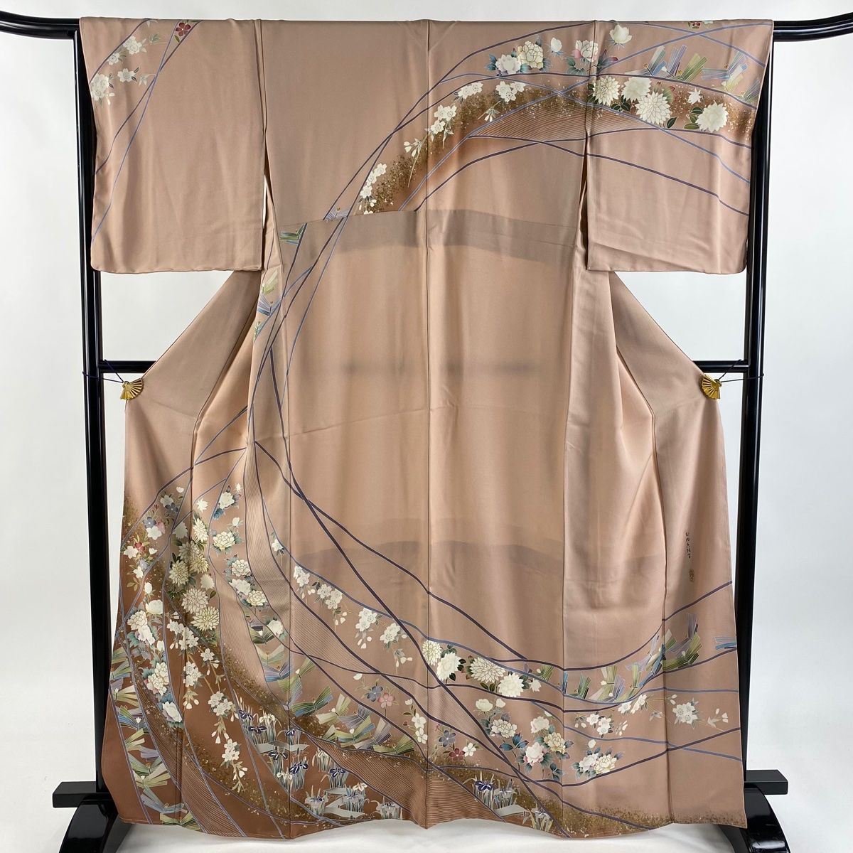 訪問着 身丈165cm 裄丈67.5cm L 袷 落款 草花 若松 金糸 金彩 ピンク 正絹 秀品