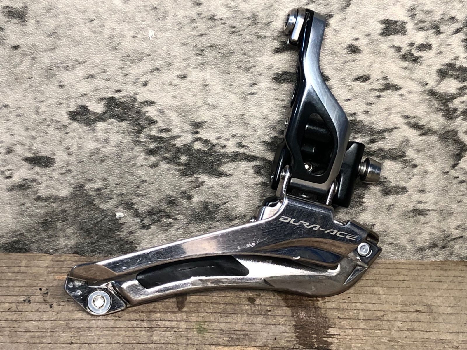 SHIMANO DURA-ACE 9000 フロントディレイラー SHIMANO 「シマノ」 DURA-ACE FD-9000 フロントディレイラー