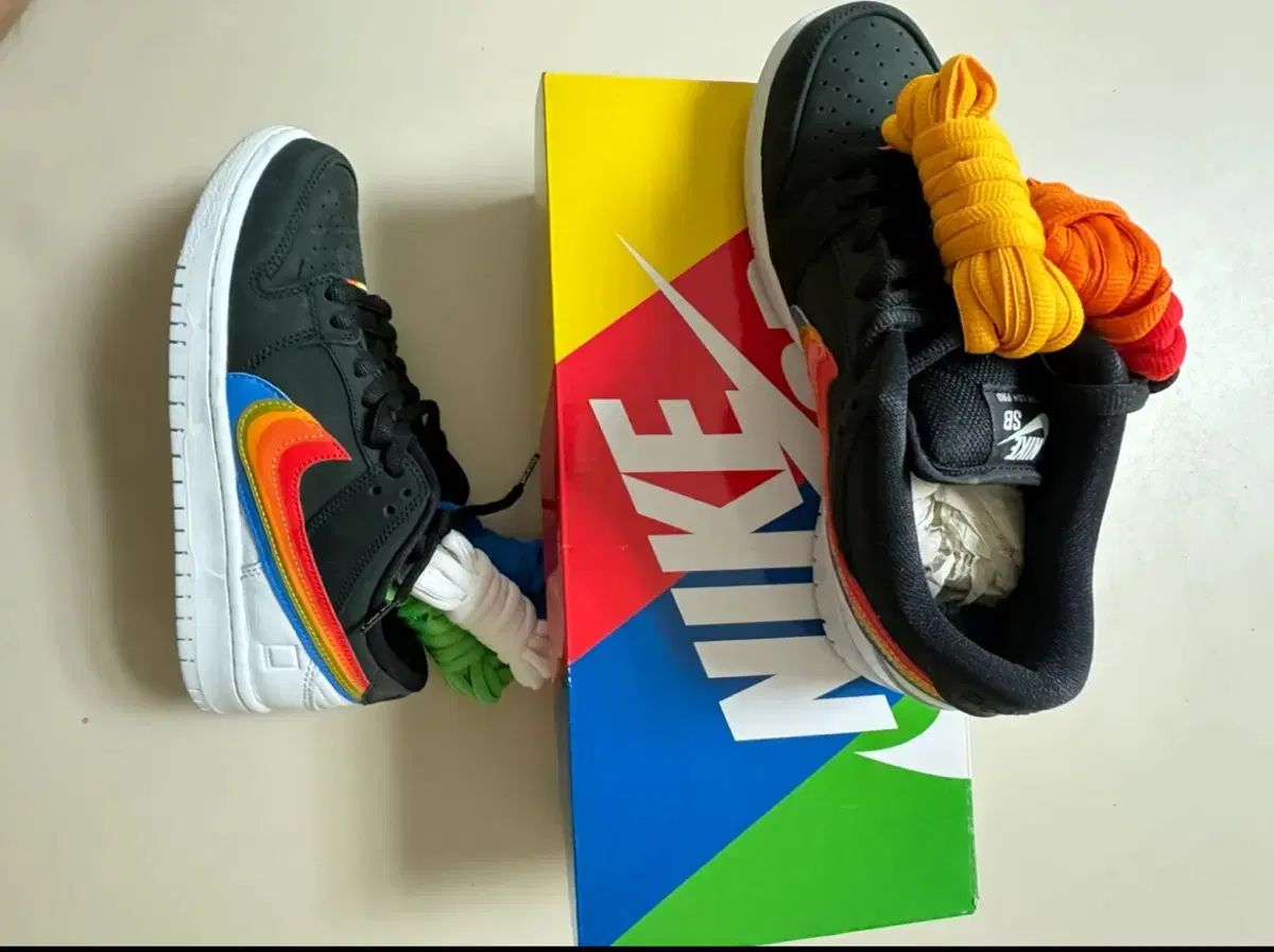 ナイキ チェキ ポラロイド ドロー 255