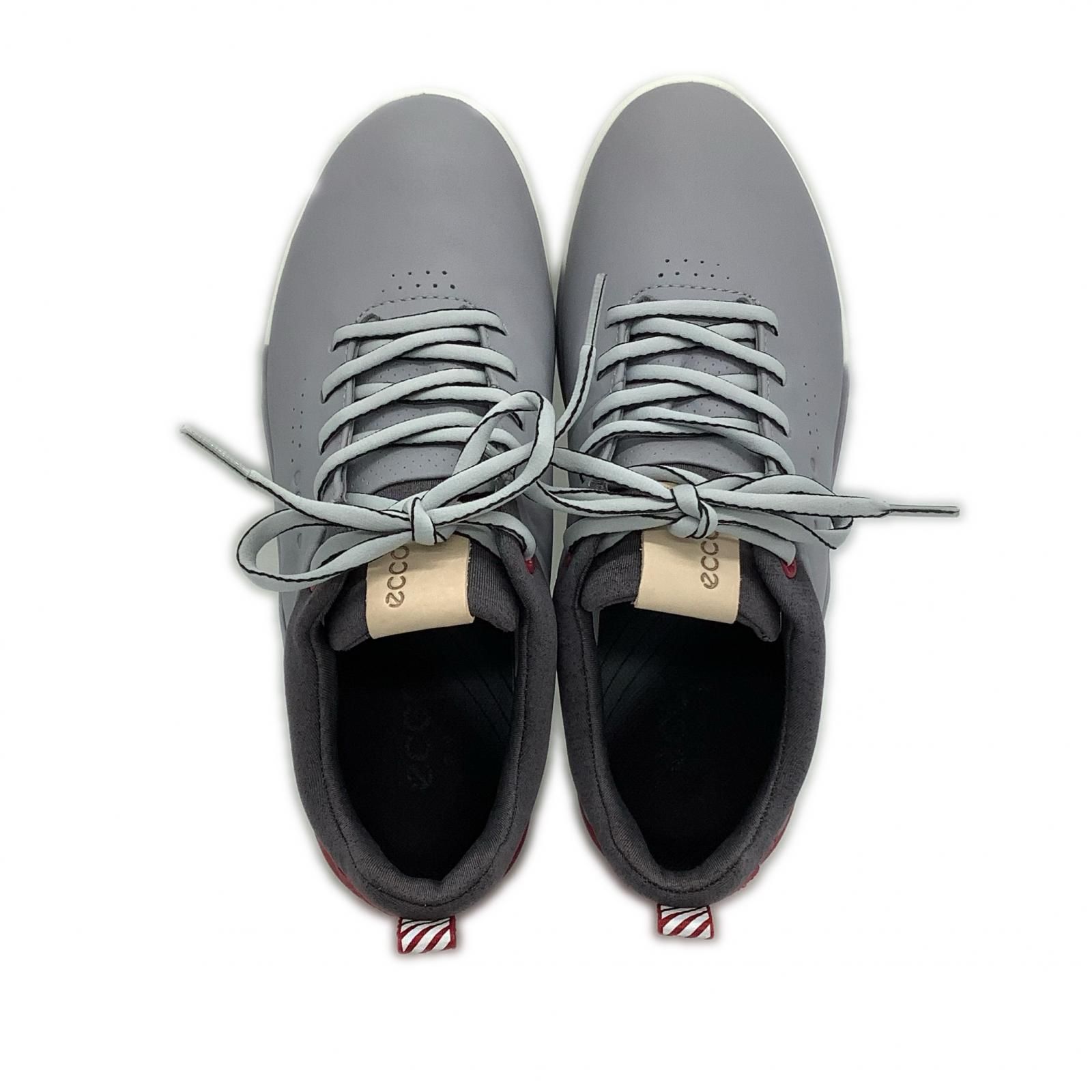 ゴルフシューズ