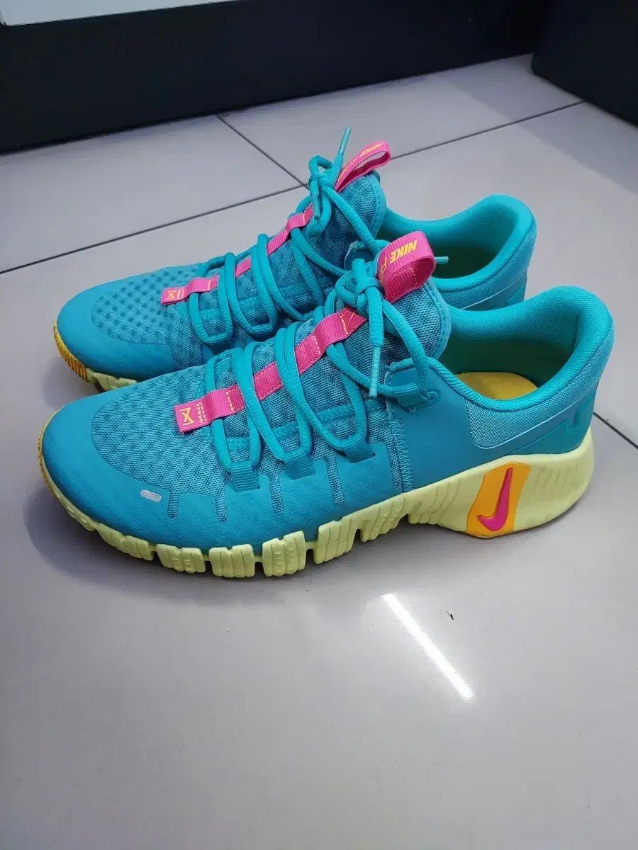 ナイキ Free! 5 0 ターキーブルー|ピンク スニーカー