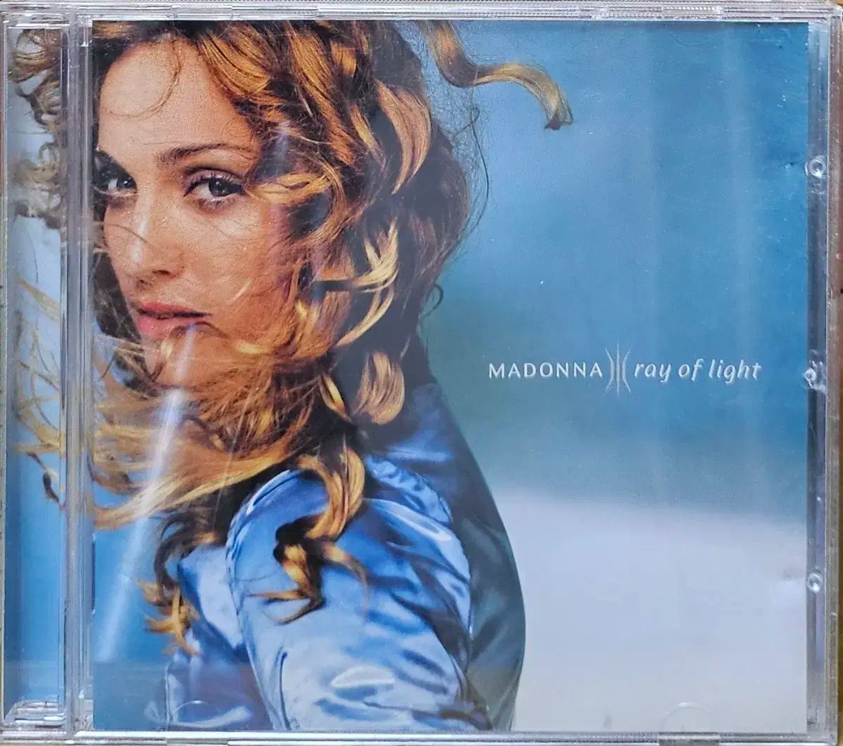 MADONNA Ray Of Light マドンナ CD 限定版　未開封　輸入版 MADONNA Ray Of Light マドンナ CD 限定版 未開封 輸入版