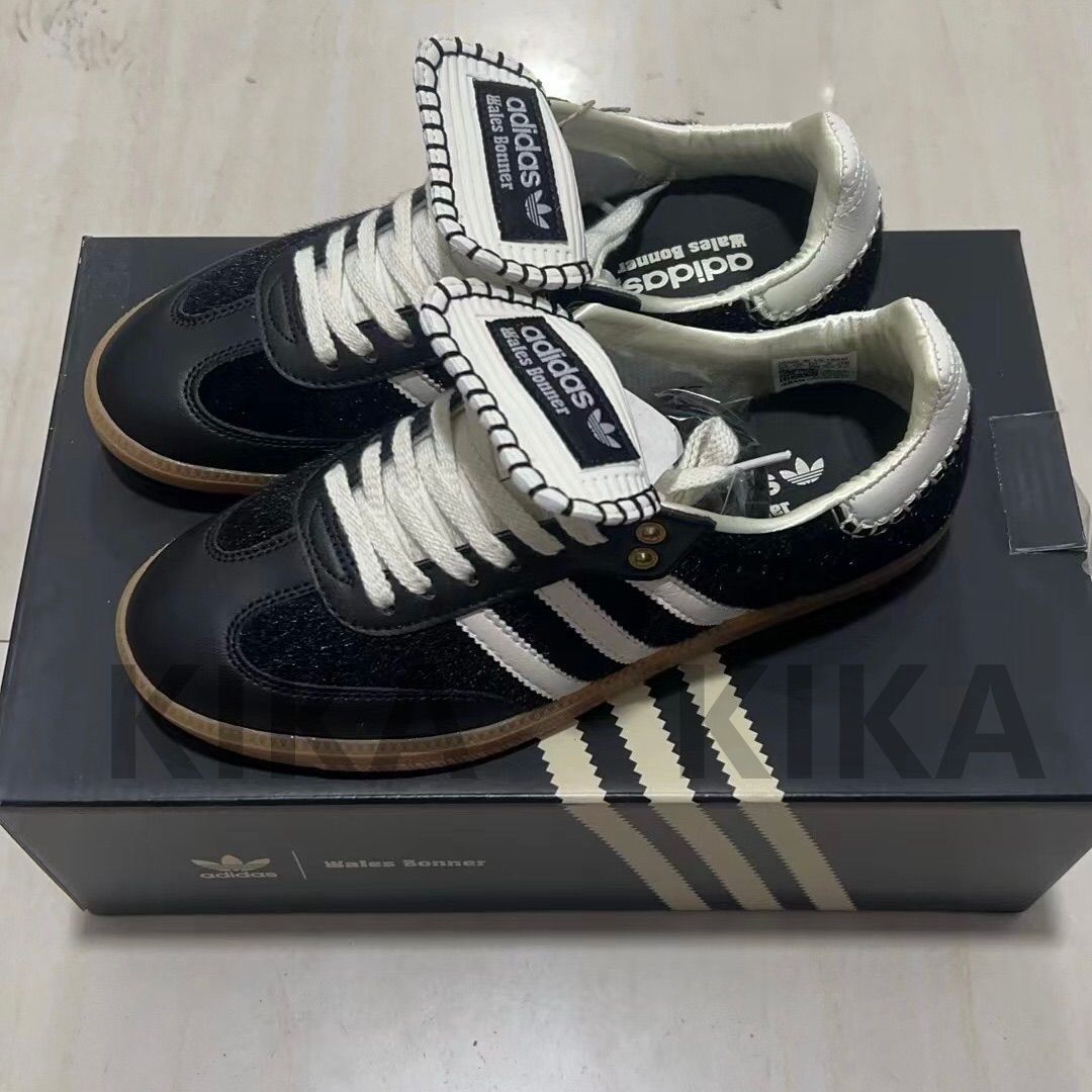 未使用新品、Adidas samba Wales Bonner レディース メンズ Black スニーカー