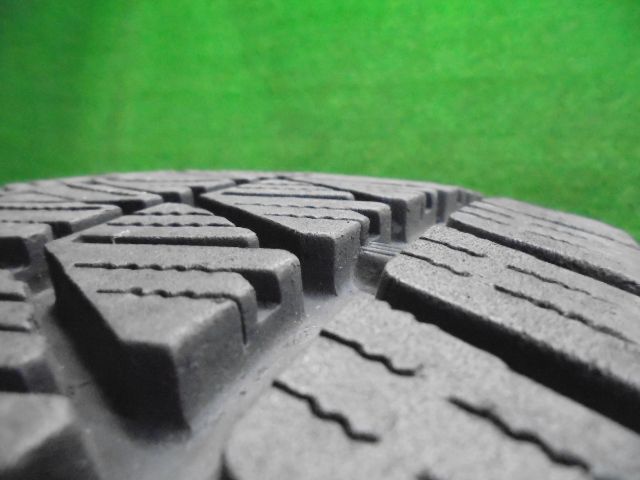 豊富な品揃え、送料無料！ 5FM312 D3 225 55R19 ブリヂストン ブリザックDM-V3 19インチスタッドレスタイヤ2本セット 改良版入荷！