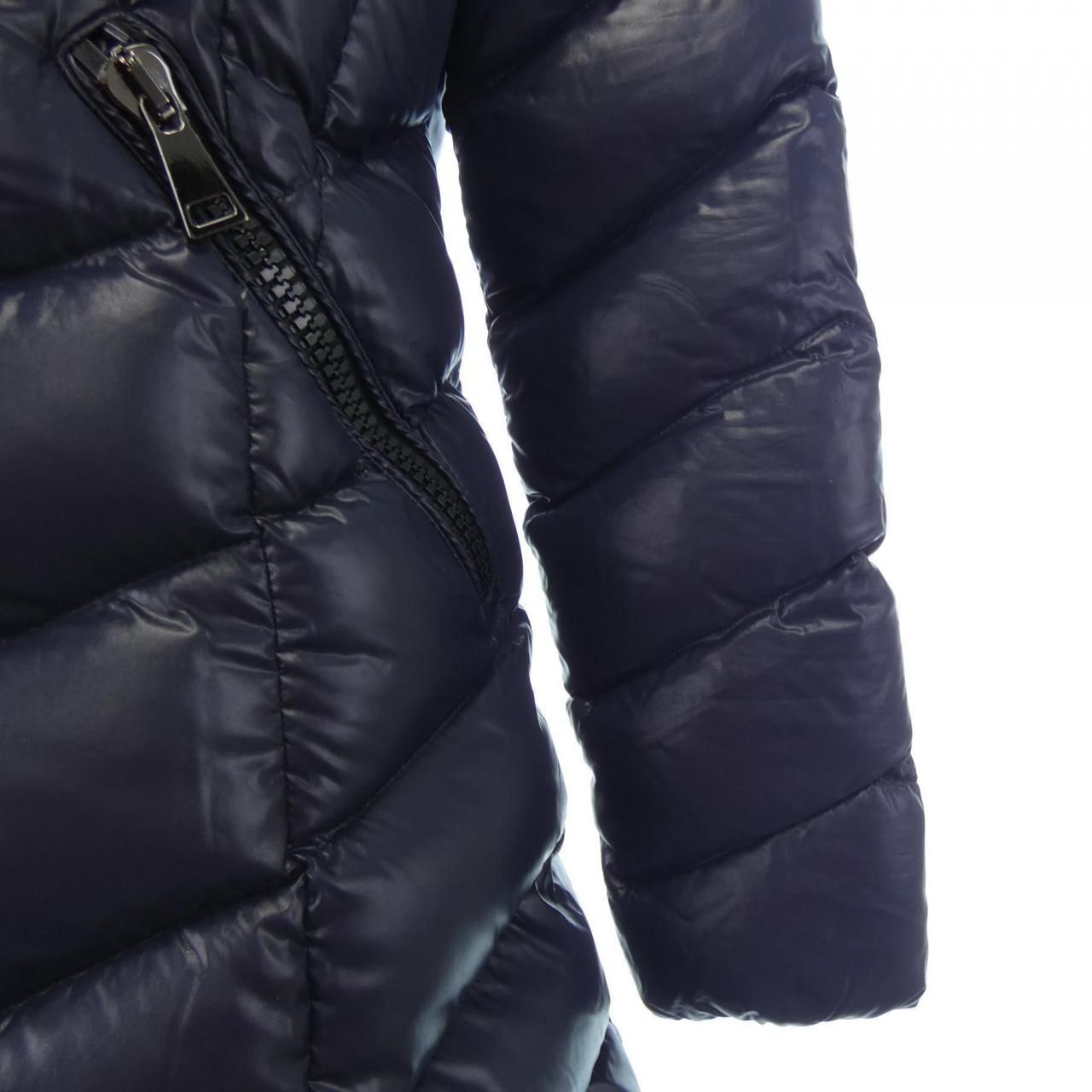 モンクレール MONCLER