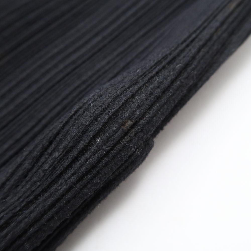 PLEATS