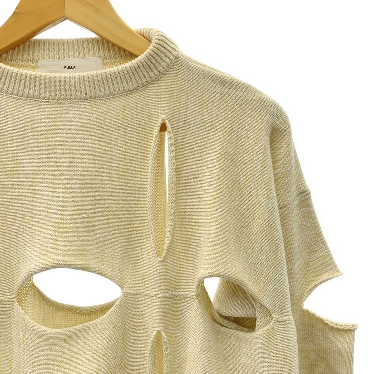 TOGA PULLA | トーガプルラ | スリット ニット プルオーバー カットオフ トップス | 36 | ベージュ | レディース