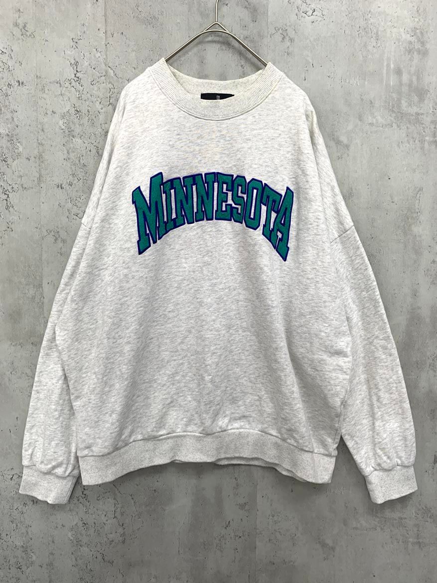 スネークスポルノウィール／ＳＰＷ　クルーネックスウェット　M MONO-MART モノマート ユニセックス MINNESOTA ロゴ クルー