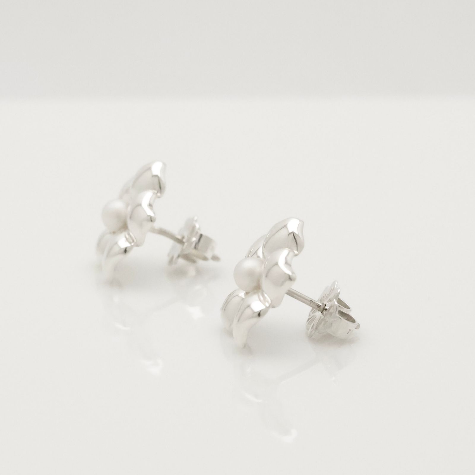 ティファニー TIFFANY-Co. フラワー パール スタッド ピアス AG925 FORTGASGNV_COM_BR