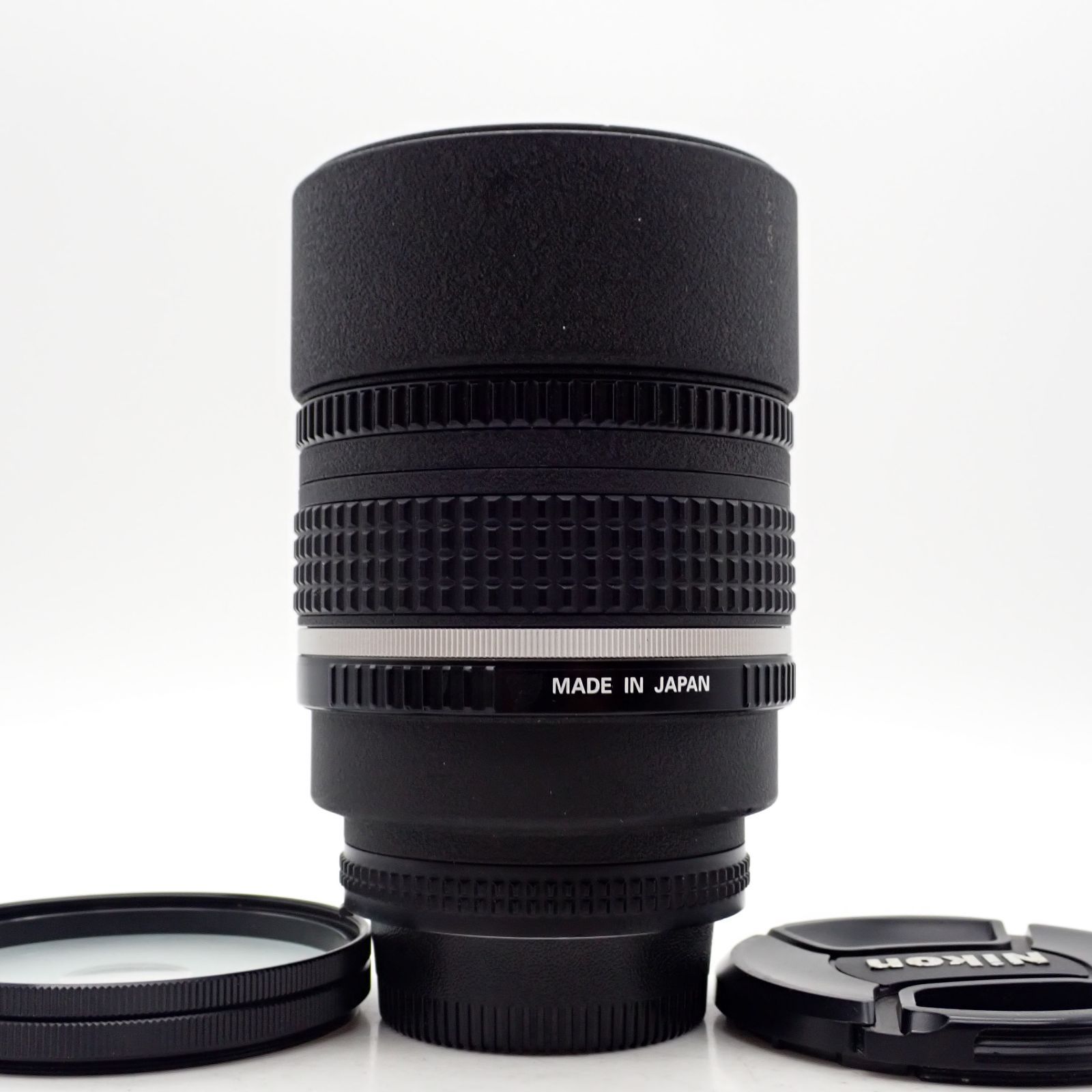 整備済】Nikon AF DC-Nikkor 105mm F2 D 完動 Amazon.com : Nikon AF FX 【