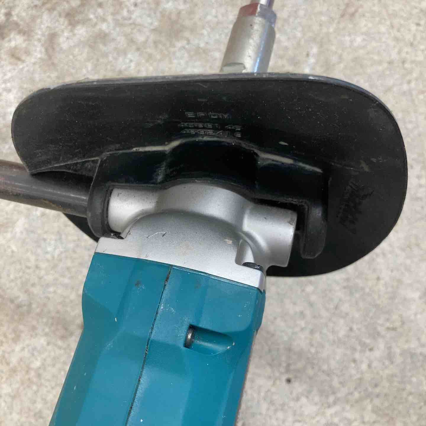 コードレスかくはん機 UT130DZ