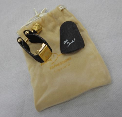 エディ ダニエルズ≪エクスプレッションズ≫リガチャー Bbクラリネット用 GOLD 金メッキ仕上げ レギュラー商品を で