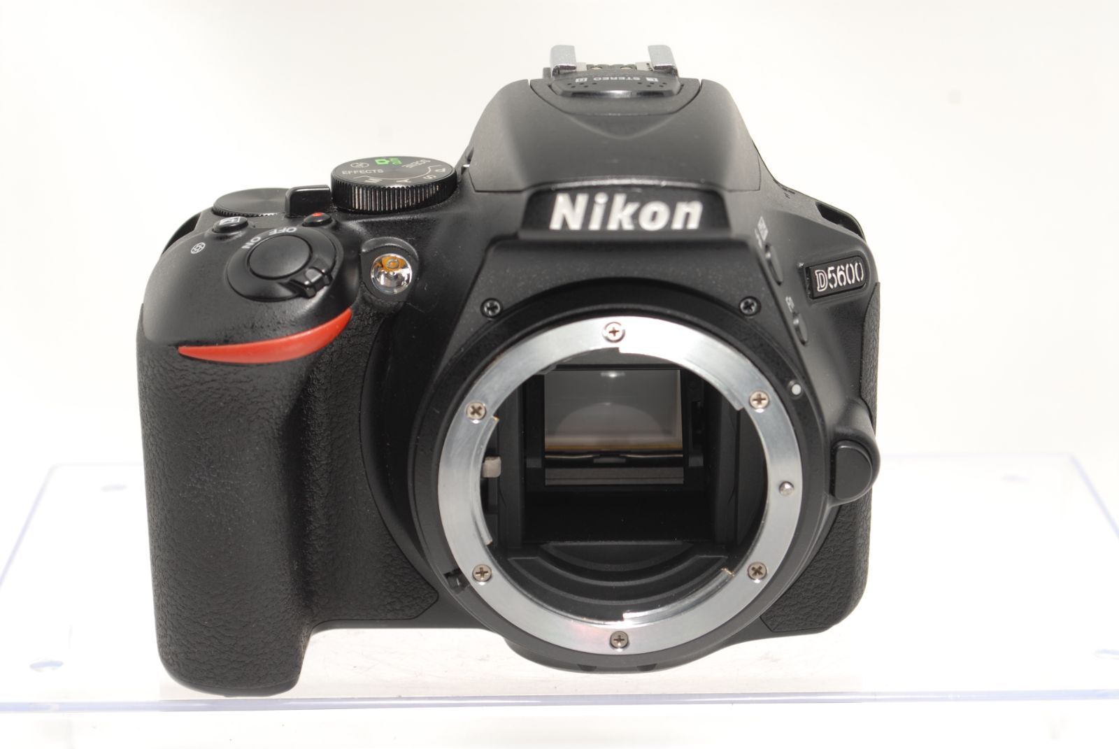 ☘️新品級✨6416ショット✨望遠ダブルズームキット☘️Nikon D5600 6416ショット ニコン Nikon D5600 望遠ダブルズームキット 高