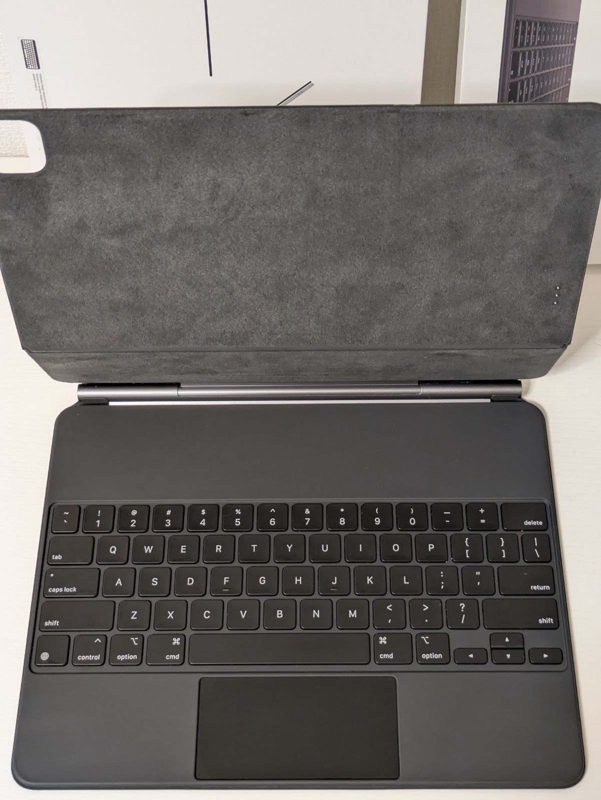 iPad Pro|Air 13|12.9インチ用 マジックキーボード 英語版 US Magic Keyboard ブラック A2480