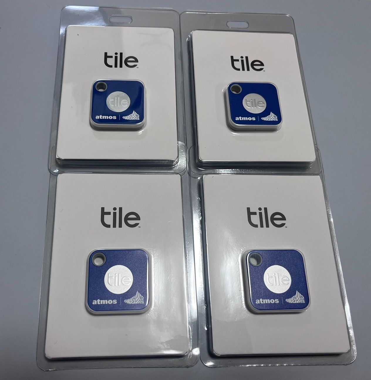 新品未使用 Tile 初 Mate タイルメイト 探し物 電池交換版 ホワイト