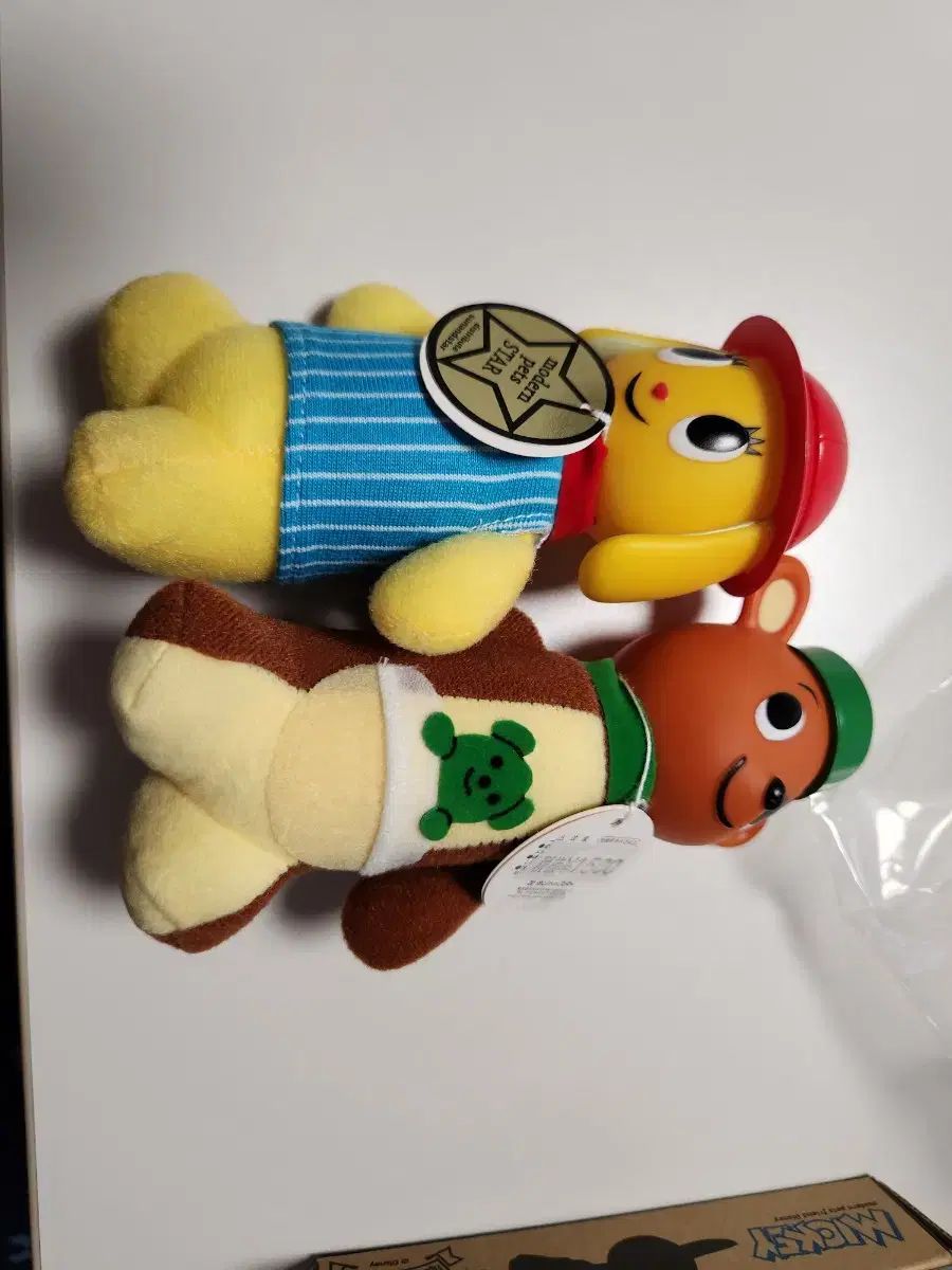 【雷市場（ポンジャン）商品韓国直送】 モダンペット スター フィギュア 2 犬 まとめ売り 未使用 ぬいぐるみ 人形