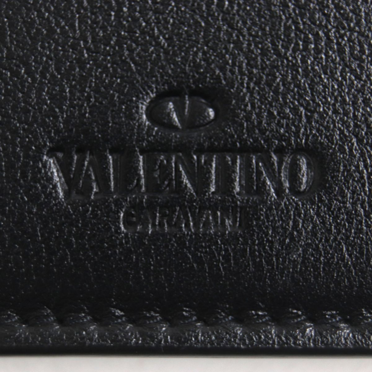 美品▽VALENTINO GARAVANI ヴァレンティノ ガラヴァーニ ロックスタッズスパイク レザー マネークリップ 札入れ/2つ折り財布  黒×ガンメタ - メルカリ