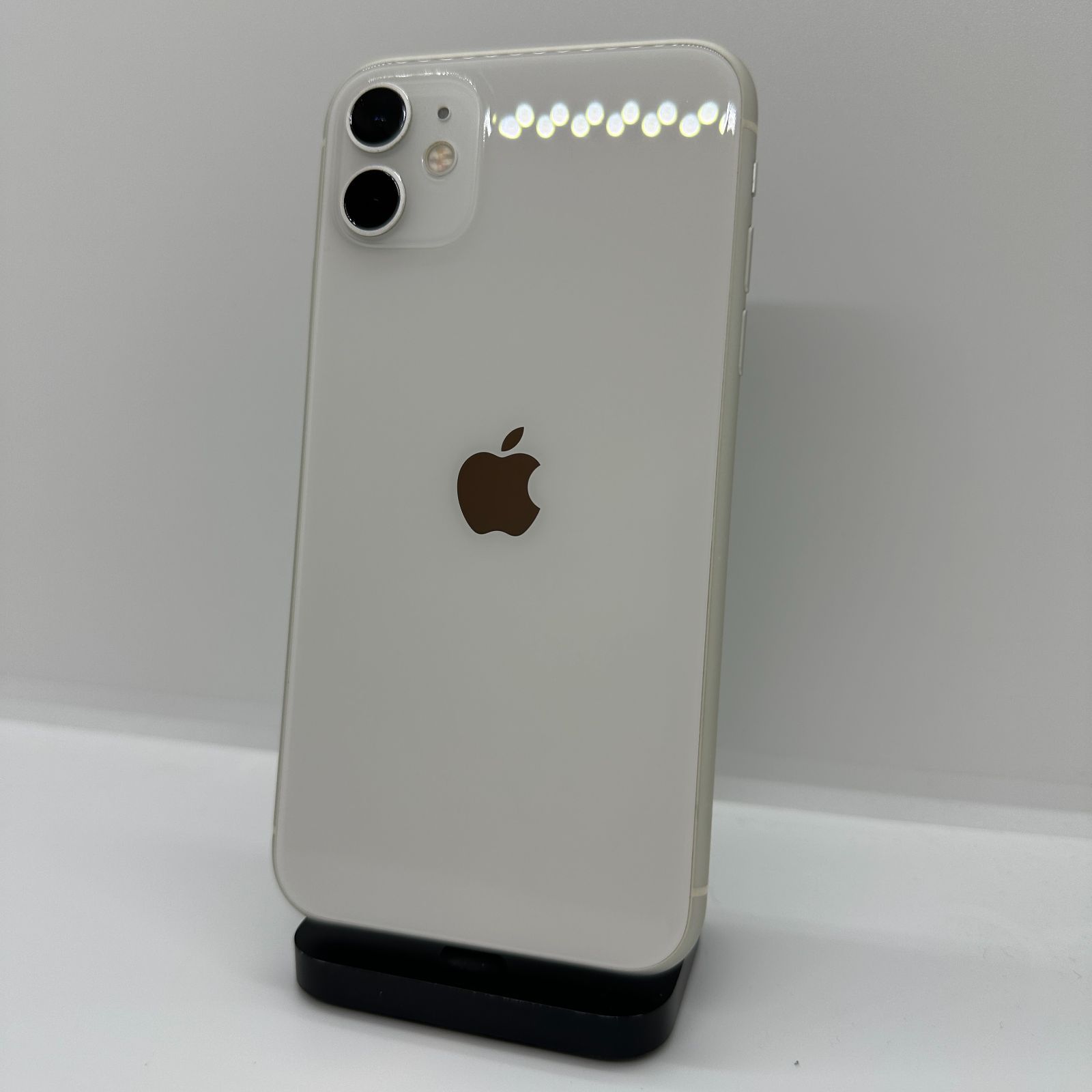 Apple - iPhone11  本体　ホワイト　128GB 画面割れ有り動作不具合なし iPhone11 本体 ホワイト 128GB 画面割れ有り動作不具合なし