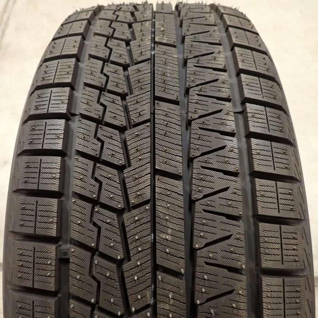 245|50R18