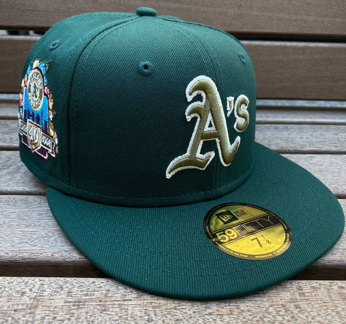 田中将大　開幕戦記念ユニフォームセット LサイズとMサイズの2セット 田中将大 開幕戦記念ユニフォームセット LサイズとMサイズの2セット