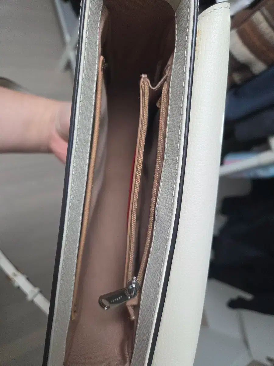 バンダル クロスバック