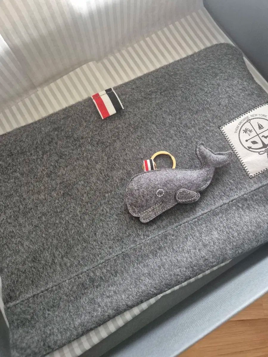 Thom Browne トム ブラウン クラッチ キーリング