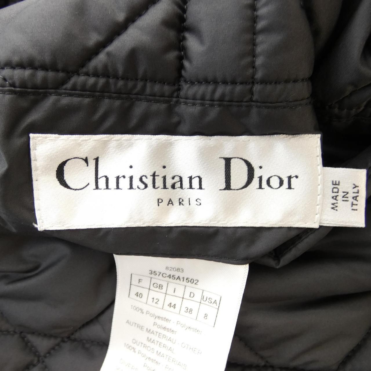 CHRISTIAN DIOR