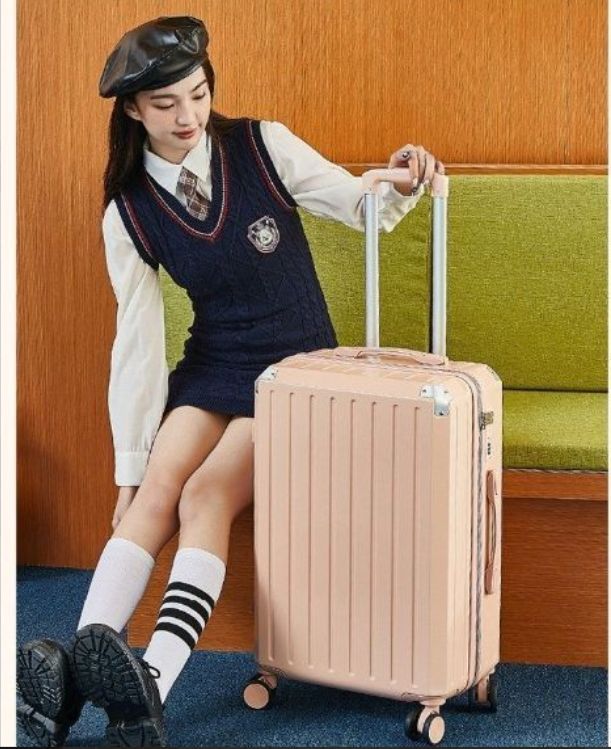 スーツケース 軽量 キャリーケース 20インチ キャリーバッグ かわいい おしゃれ 旅行バッグ カバン 出張 修学旅行 機内持ち込み 無地 静音 大容量