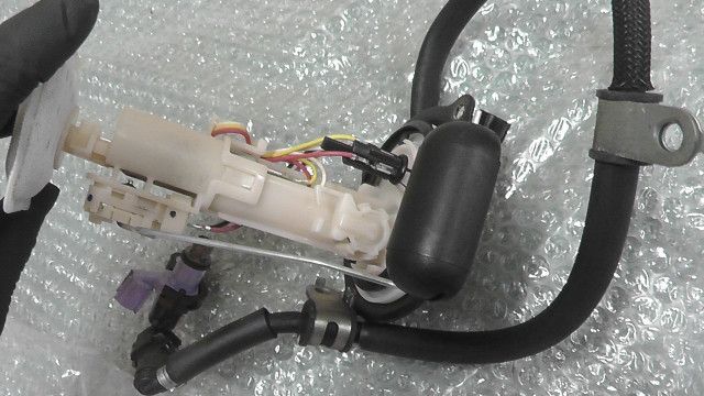 マジェスティ155s タンク ポンプ 動作品 SG52J マジェスティ155s タンク ポンプ 動作品 SG52J マジェスティ155s