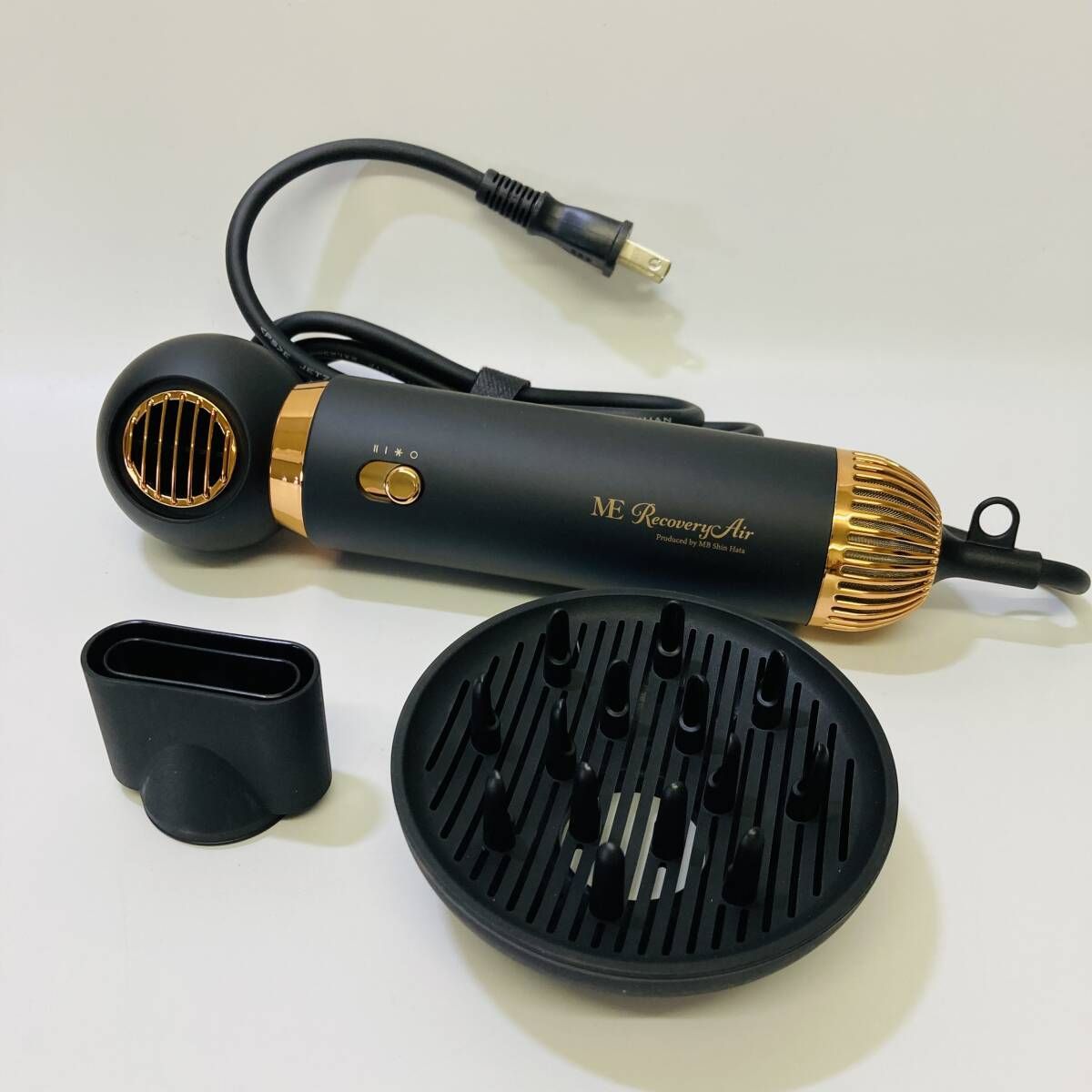 【未開封品】ME Recovery Air ブラック　アタッチメント付き me-recovery-air-m1.jpg